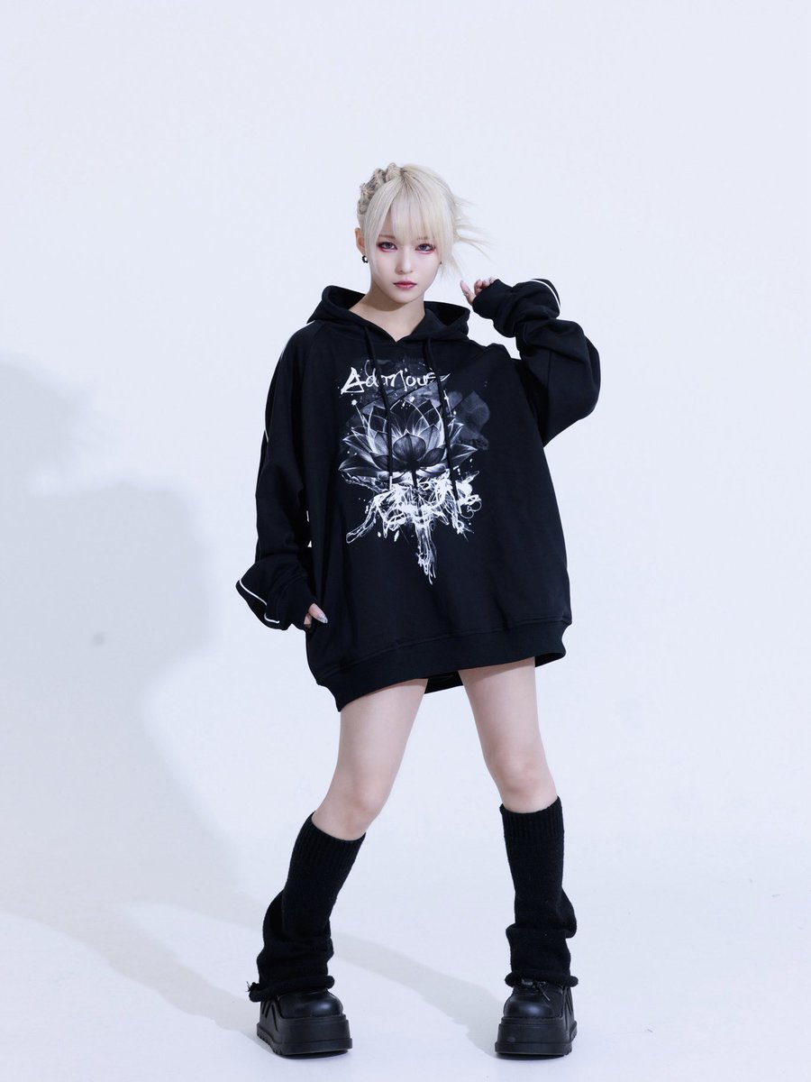 AdaNous【アダナス】曼珠沙華 Black×Gray てのひらえる AdaNous【アダナス】