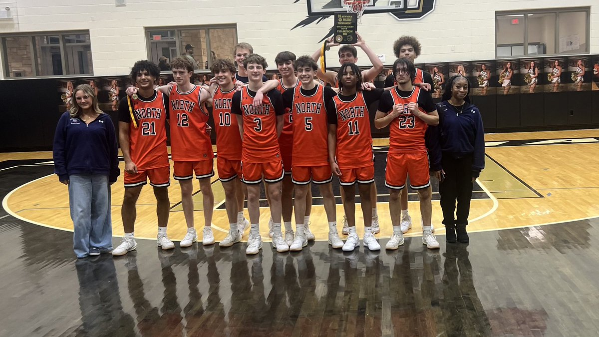 MNHSboyshoops's tweet photo. HUGE Congrats To This Group Of Young MEN! Going Undefeated In The Kaufman Classic, Beating A Tough &amp; Talented North Forney Squad 52-31 In The Championship!! 

Shoutout To Jacob M. &amp; Jack F. Earning All Tournament Honors, Well Deserved!

@McKISDAth @McKinneyNorthHS @hoopinsider https://t.co/xwh88hVStb