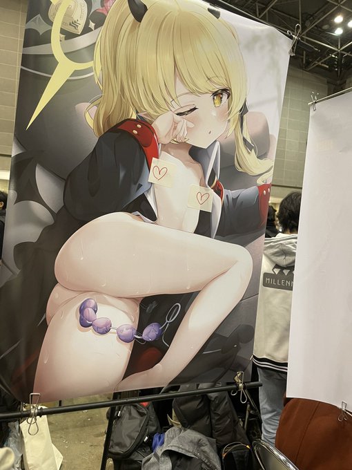 ポスターが欲しい方いましたら、お越しください! 