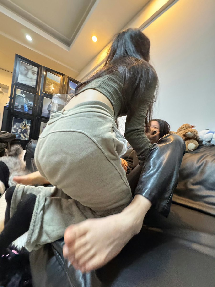 这个坏人🤣🤣我闺蜜 https://t.co/pNcWdU4Gy7