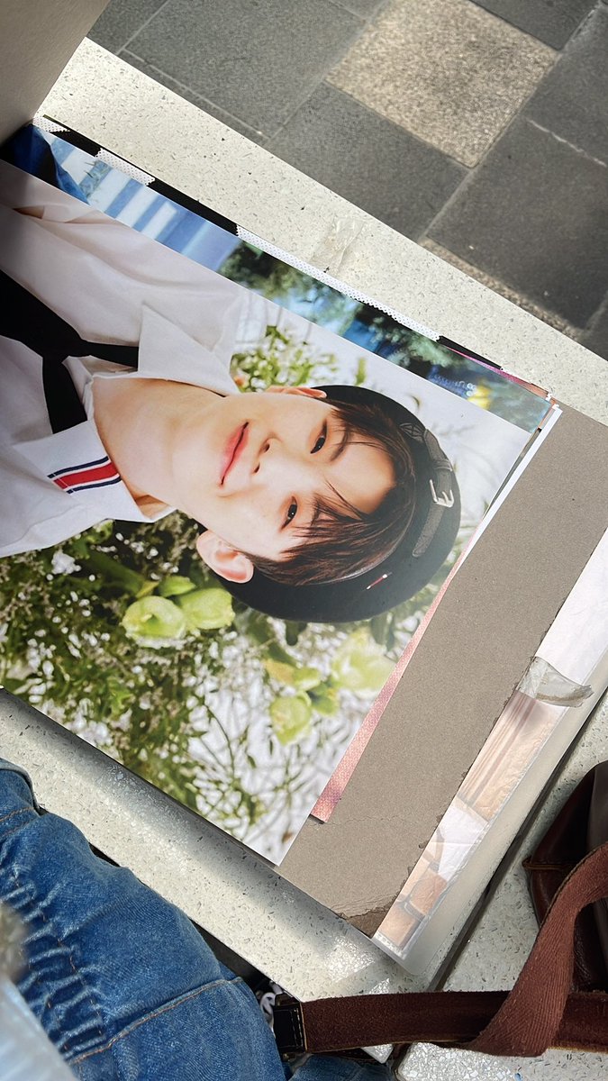 Fallin4Shushu's tweet photo. If any Woozidans I have a3 prints for free just show me your Woozi pc hehehe or any proof u a woozidan https://t.co/h3pFQ13MF6