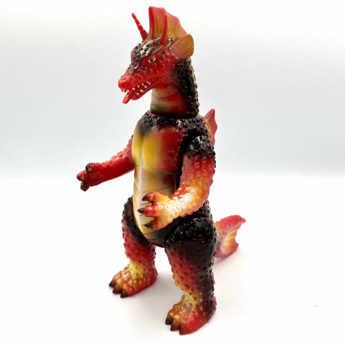 マルサン #ブルマァク #怪獣ソフビ】 年末も怪獣ソフビ！ マルガチャ