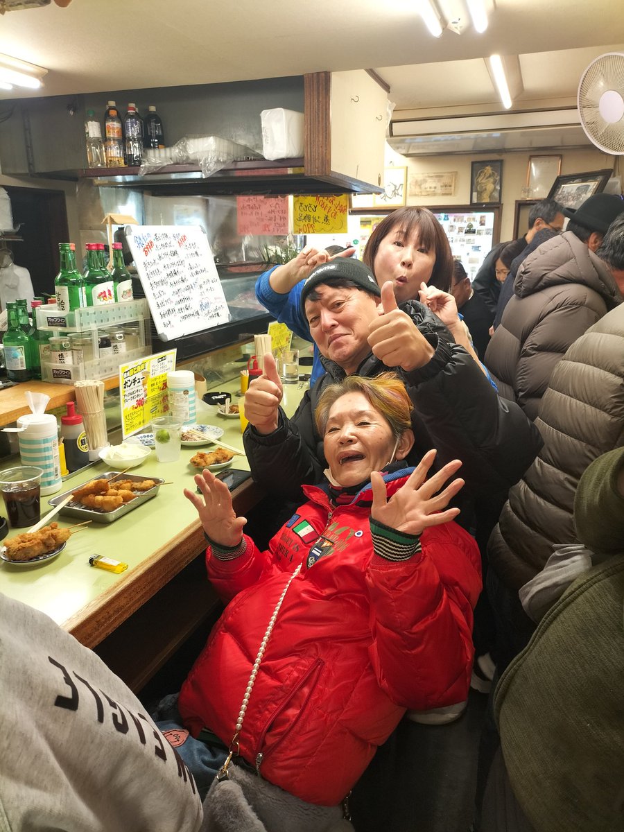 eka_modan77's tweet photo. 今日も
銀二は
商売繁盛🥳 https://t.co/Ias9pN5cIW