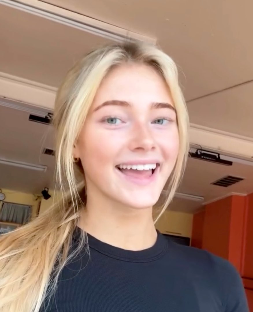 jeremymstamper's tweet photo. This is the same woman.

With and without makeup.

Remember, if a female seduces you while wearing makeup, and she doesn’t disclose up front that she’s wearing makeup, that’s sexual assault. 

Don’t let it happen to you. https://t.co/V8Ps1boiXk