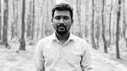 জামালপুরের মহেশপুর কালিবাড়ীতে সড়ক দুর্ঘটনায় কলেজ শিক্ষক নিহত