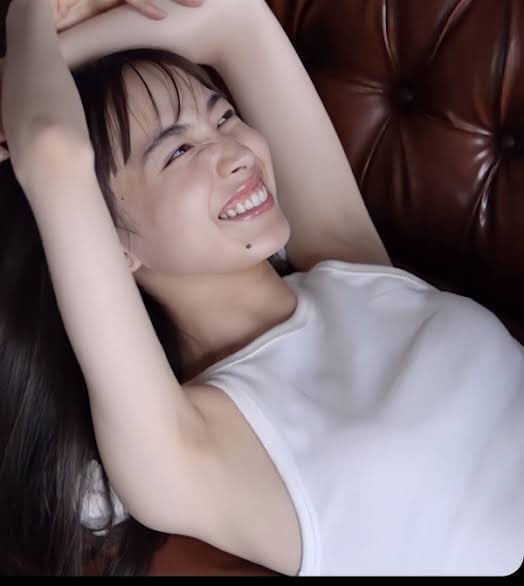 re_tickling's tweet photo. 井桁弘恵さんとくすぐり合ったら幸せだろうな
笑顔がとてもよい… https://t.co/CzgatYgkDH