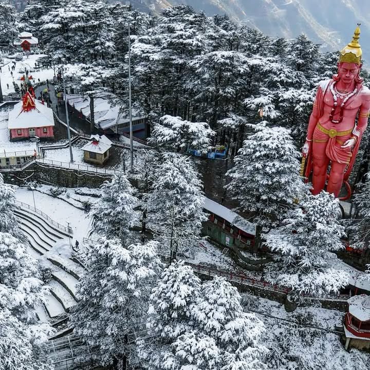 Jakhu Temple ,Shimla after snowfall