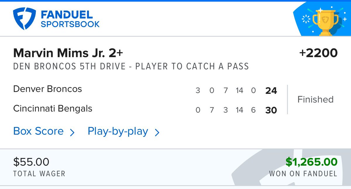 QueenVBets's tweet image. Hitting Mims and Gesicki on back-to-back drives went CRAZY!!!!