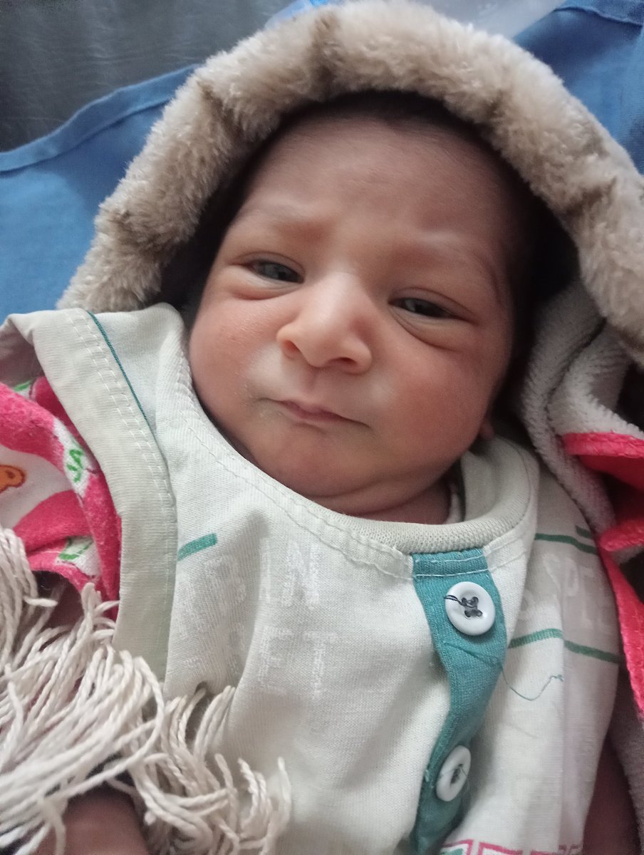 आज हमारे बड़े भैया के वहां लक्ष्मी का आगमन हुआ।