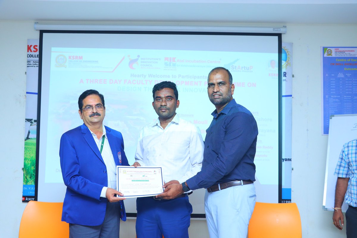 ksrmceofficial's tweet image. Day 3 of 3-day FDP on ‘Design Thinking and Innovation’ organised by Department of ECE

#ksrmece #designthinking #designthinkingworkshop #ksrm #ksrmce #kandulagroups #engineering #kadapa #aicte #jntua #IntiativesofMHRD #ugc #iic #apsche