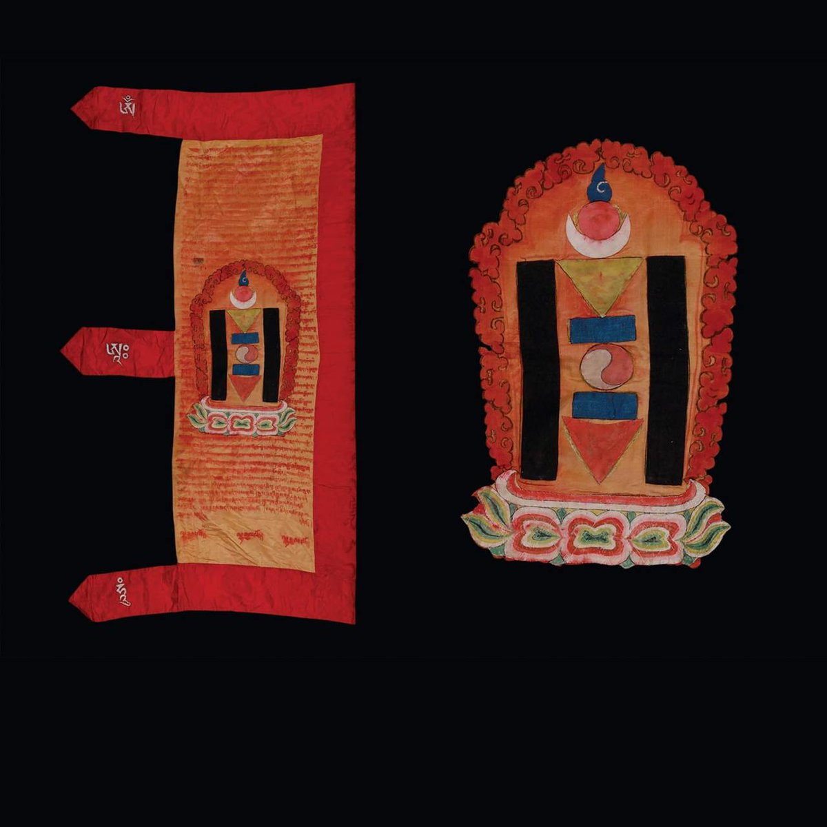 1911 оны 12 дугаар сарын 30-ны өдөр Монголын Засгийн газраас Манжийн төрийн гурван яаманд явуулсан цахилгаан утсанд өгүүлэхдээ “бүгдээр Богдыг өргөмжлөн эзэн болгож, улсын цолыг Монгол хэмээн үе уламжлан умар зүгийн орон газрыг уул эзэн нь хураан авч бүрэн болгон батлав” гэжээ.