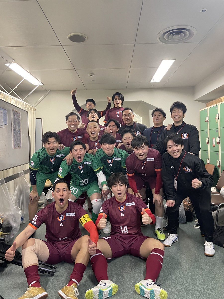 akitofutsal's tweet photo. 4-3勝ち！（1ゴール）
応援、本当にありがとうございました！！

#広島エフドゥ https://t.co/33L8yjOZkf