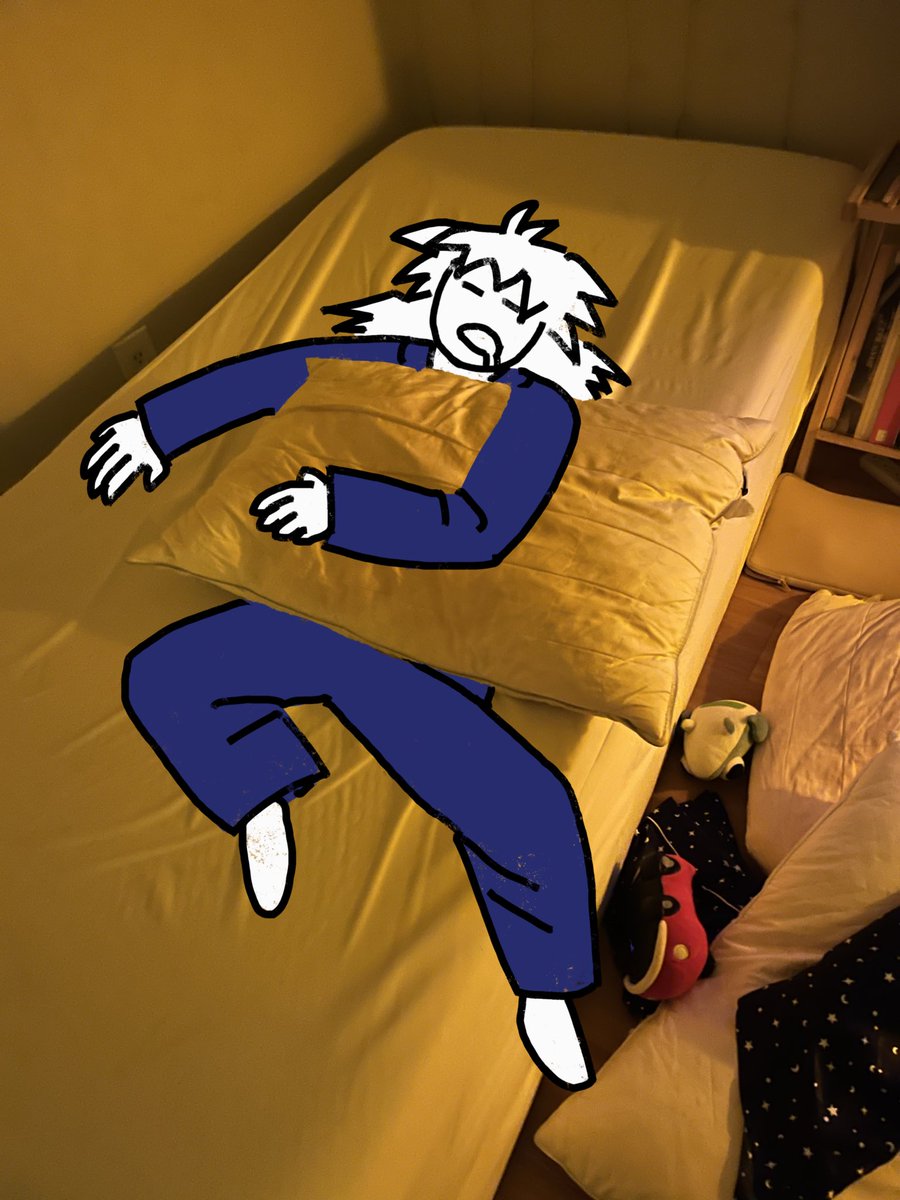 famidevil1's tweet photo. didn’t feel like putting sheets back on so i’ll probably be sleeping like this https://t.co/wErdZCl2xk