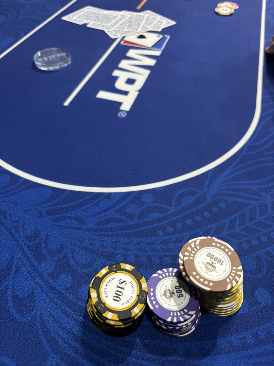 阿修羅来ました🔥
#奈良ポーカー
年内最後のトナメ頑張ります🔥🔥🔥