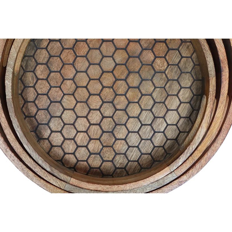 qualitycrafts0's tweet photo. A set of three Mango Wood Honeycomb Round Tray comes with handles on the sides. There is a textured design on the top that accentuates the look. Available in round shape, it complements all kinds of dining room accessories. #Decoration #homedecorideas #KitchenEssentials https://t.co/khweSbjtsa