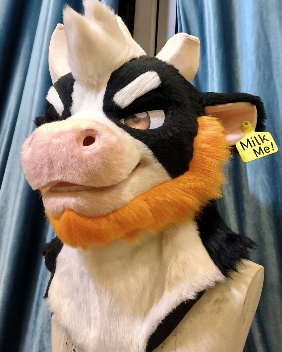 FurTasy_Pocky's tweet photo. PLAN 2025:  i am going to make full fursuit like the bull i did before :3 
the first one will come in February 2025 https://t.co/MVqGgTobox