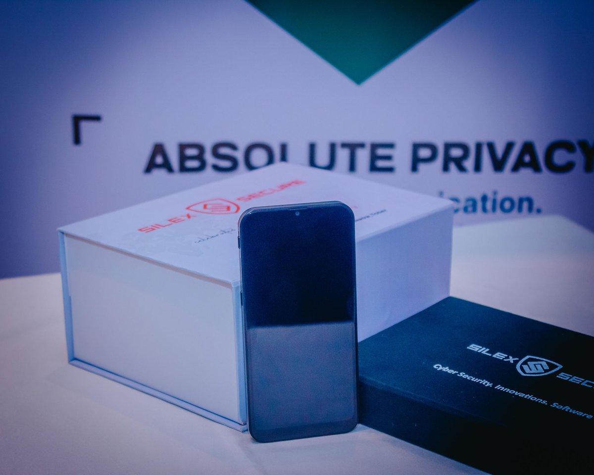 silexsecure's tweet image. We envisioned Defcomm as a game-changer in cybersecurity, setting new benchmarks for privacy and trust.  we are proud to deliver a product that meets the highest standards of security &amp;amp; reliability#EndToEndEncryption
#MilitaryGradeEncryption
#SecureCommunications
#DataEncryption