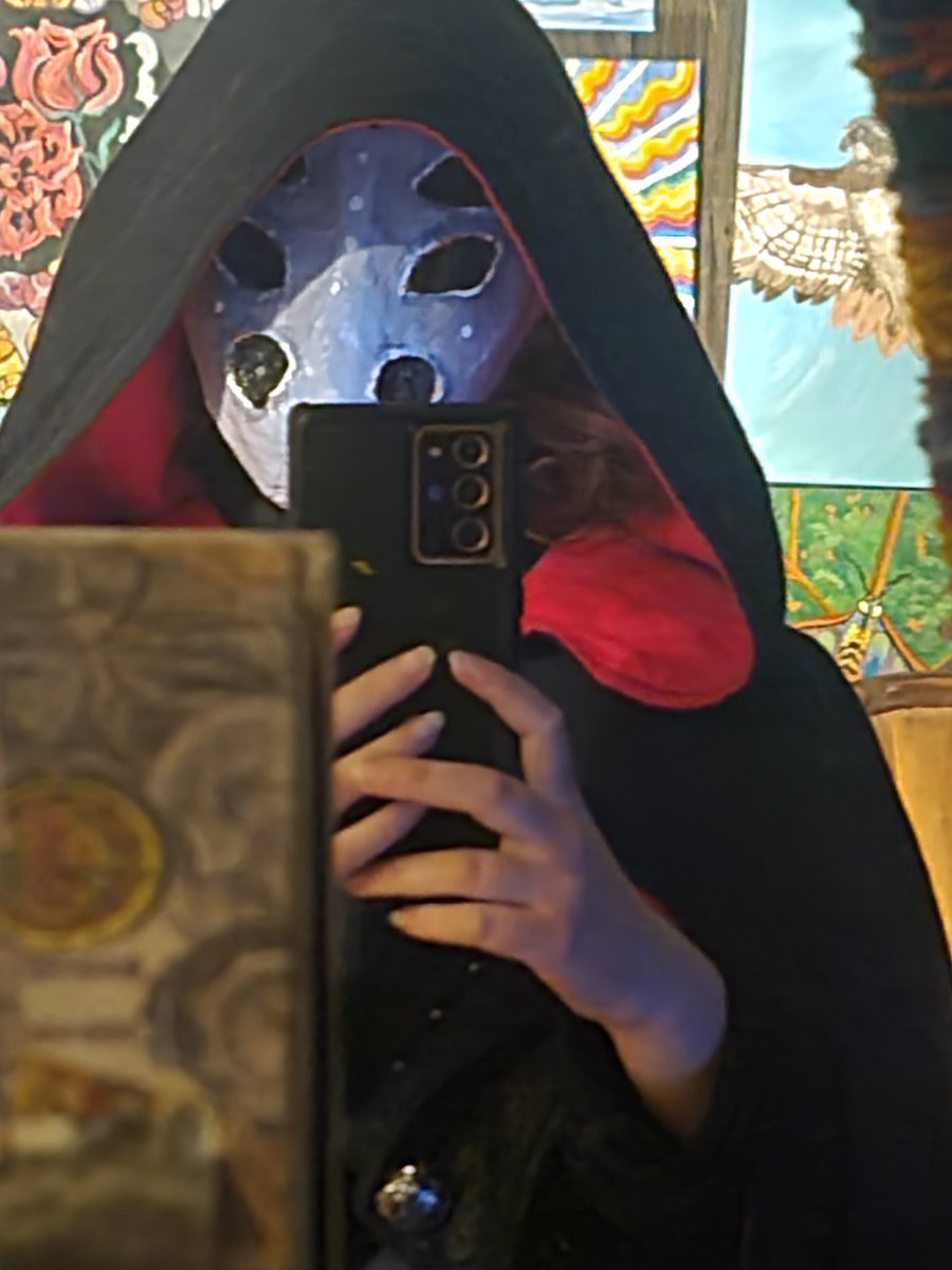 Ember319098's tweet photo. Halloween costume  :p https://t.co/5C6EL3gJYB