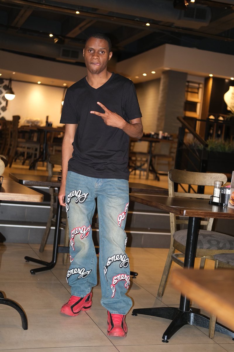 Englibeth's tweet image. Merry christmas to you fam

#englibeth