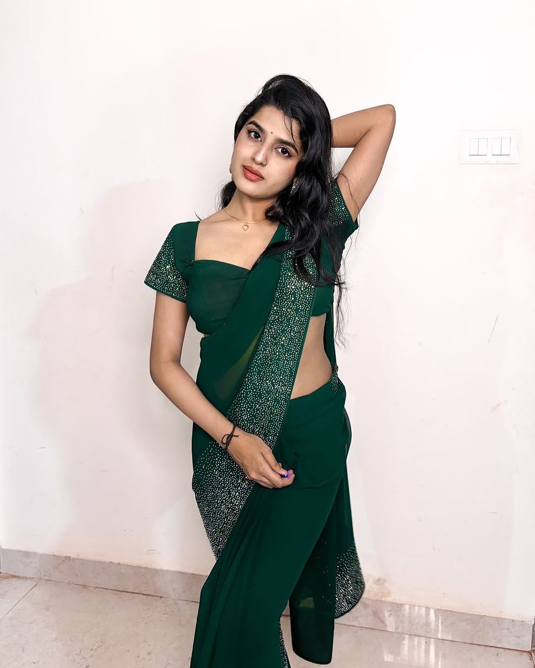 Gf8tzJHWIAAElHo?format=jpg&name=large