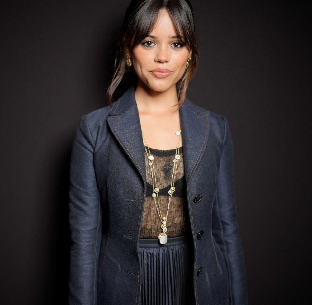 loustismad's tweet photo. My prettiest girl, Jenna Ortega
#JennaOrtega https://t.co/c8OrTbD39s