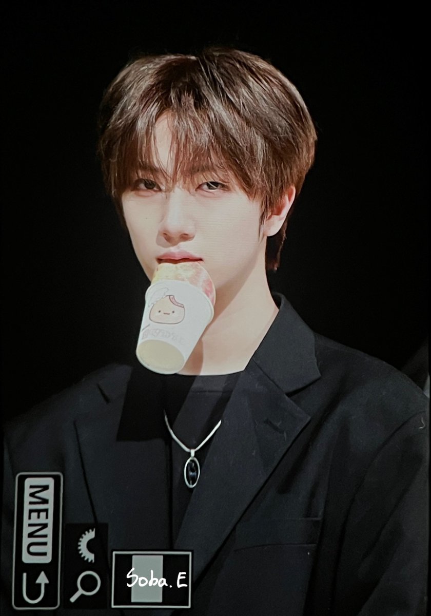 SOBA_0322's tweet photo. 241229 사웨

오늘 얼굴 굳굳 😍😍

#크래비티 #원진 #CRAVITY #WONJIN #이야_잘생겼다_함 https://t.co/uHZOdT3l6Q