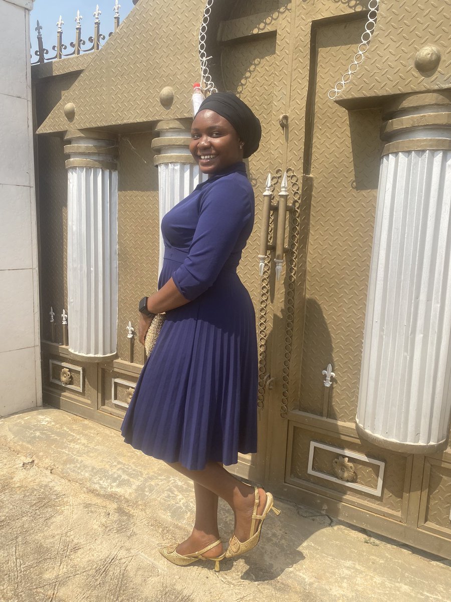 alabibusayo_'s tweet photo. Happy last Sunday of the year from my sugar and I 
Ps: @Halah_bee took the pictures grudgingly ✌️ https://t.co/9gXuGkYiuG