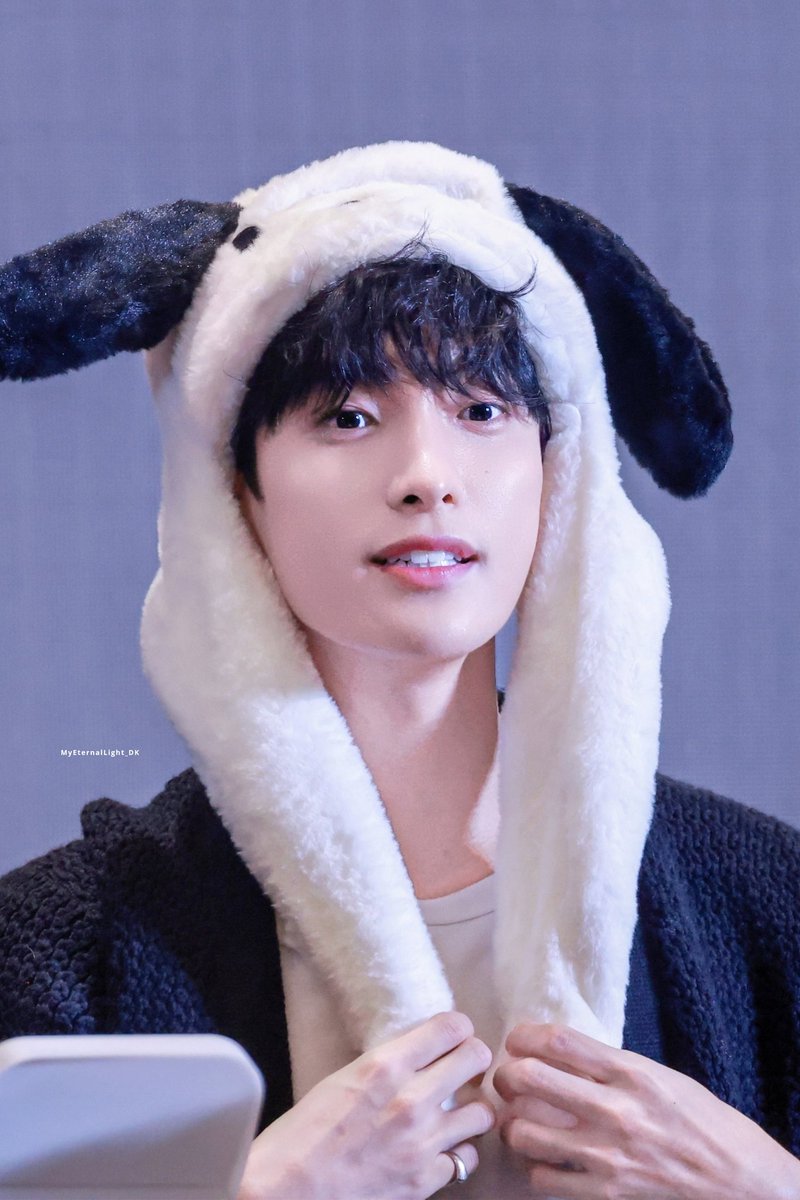 MyEternalLight_DK tweet media