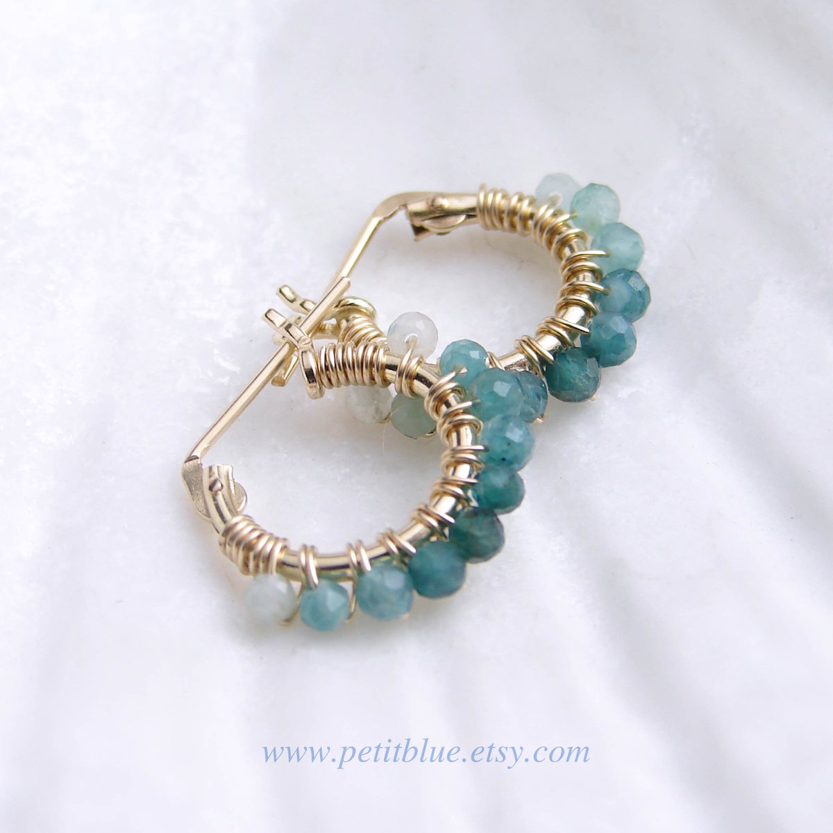 JewelryByMikako's tweet image. Grandidierite Hoop Earrings ~ 10mm or 12mm ~ Rare Genuine Grandidierite ~ 14K GF Earrings ~ Small Hoop Earrings tuppu.net/e92c14ad  #SmallHoop