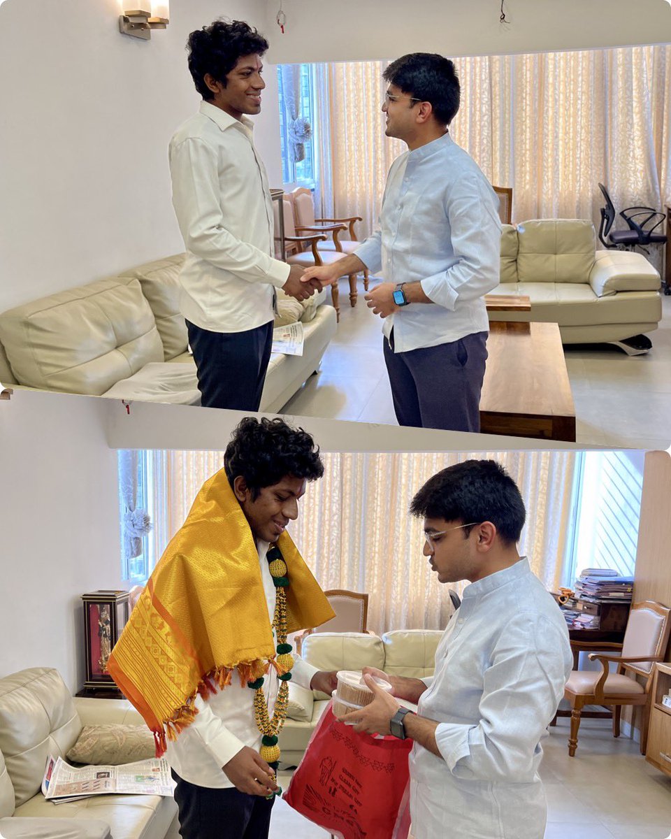 PrithviHalappa's tweet photo. Greeted our Bidar Loksabha Member of Parliament Shri @SagarKhandre12 on his Birthday.
Wished him the very best for all his endeavours and may he be blessed with good health, long life and unequivocal service to the nation and Karnataka.

ಬೀದರ್ ಲೋಕಸಭಾ ಕ್ಷೇತ್ರದ ಜನಪ್ರಿಯ ಕ್ರಿಯಾಶೀಲ ಯುವ ಸಂಸದರಾದ ಶ್ರೀ @SagarKhandre12 ಅವರ ಹುಟ್ಟು ಹಬ್ಬದ ದಿನದಂದು ಭೇಟಿ ಮಾಡಿ ಶುಭ ಕೋರಿದೆ���!
ಭಗವಂತಾ ನಿಮ್ಮಗೆ ಆಯಸ್ಸು ,ಆರೋಗ್ಯ ಸಂತೋಷ ಕೊಟ್ಟು ಸದಾಕಾಲ ಜನಸೇವೆ ಮಾಡಲು ಹೆಚ್ಚಿನ ಶಕ್ತಿ , ಆರ್ಶೀವಾದಿಸಲೆಂದು ಪ್ರಾರ್ಥಿಸುತ್ತೆನೆ. 🎉

#SagarKhandre #BidarLokSabha #MP  
#Karnataka #LokSabha #Bidar #Bhalki #Aurad #Humnabad #Chincholi #Aland  #Basavakalyan #BidarNews #Tumkur #Tumakuru #TumkurRural #Gubbi #Chikkanayakanahalli #Tiptur #Turuvekere #Madhugiri #Koratagere #TumkurNews #TumkurLokSabha #PrithviraajHalappa #HalappaFoundation