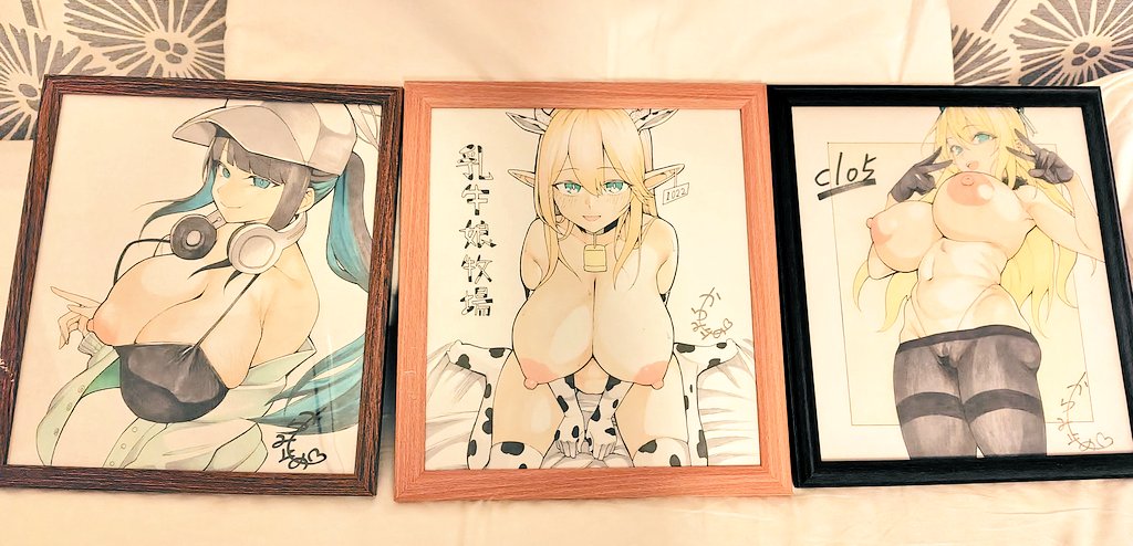 色紙3種は何時も初動で買っていただける方には恐縮ですが、
オークション形式にしようと思います!1万スタートで13時締め切りで何度でも入札可能に致します!
何卒よろしくお願いします 