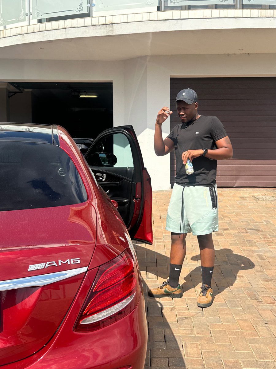 Zara_Thustra (@mpumi_xavier) on Twitter photo 