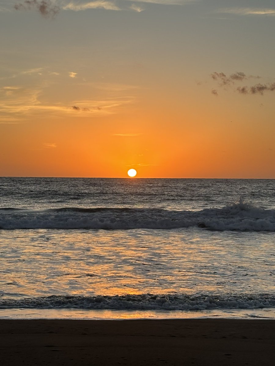 Vacances- Lever de soleil ☀️
#Taliarte #Melenara❤️🇮🇨