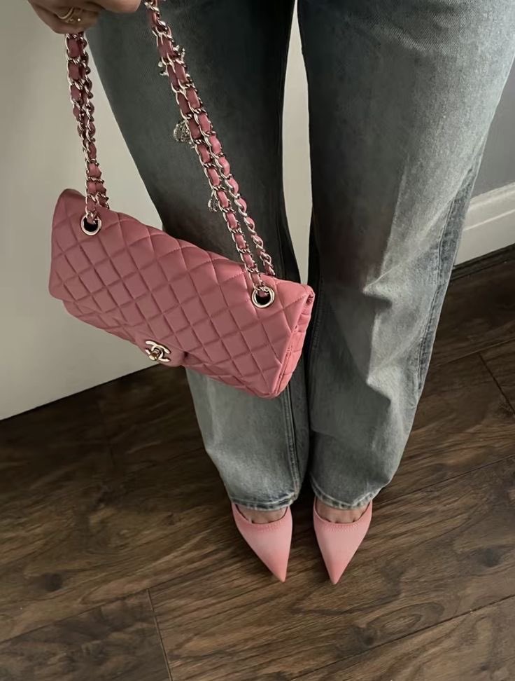 𝒫 (@lvspink0) on Twitter photo 