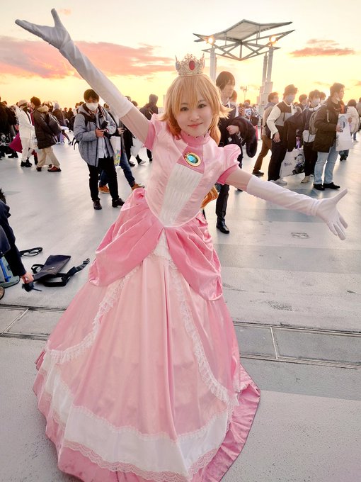 Twitterのコスプレ画像15