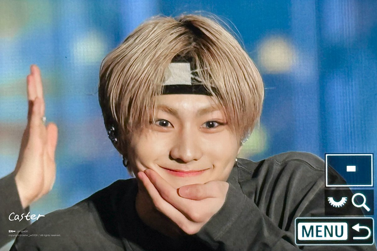 241229 😻🍞

#정원 #JUNGWON #ジョンウォン 
#엔하이픈 #ENHYPEN