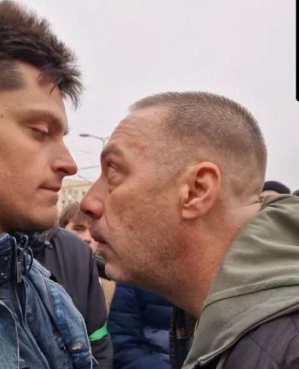 Aleksan67823551's tweet photo. @Vito0241 Sve su zaslužile da budu #foto24 a izdvojiću njega! https://t.co/r3ag1LyV5A