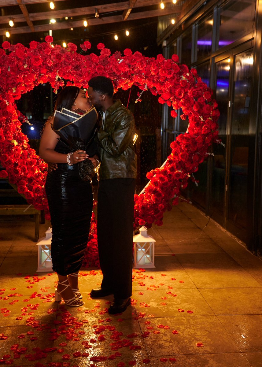 olumicsy's tweet image. “She said YES! 💍✨ Capturing the beginning of forever for this beautiful couple. Love, joy, and a lifetime of memories in the making. 💕 #ProposalMagic #EngagementPhotography #ForeverStartsHere”
#photooftheday 
#LoveStory 
#leeds 
@NIUKCommunity