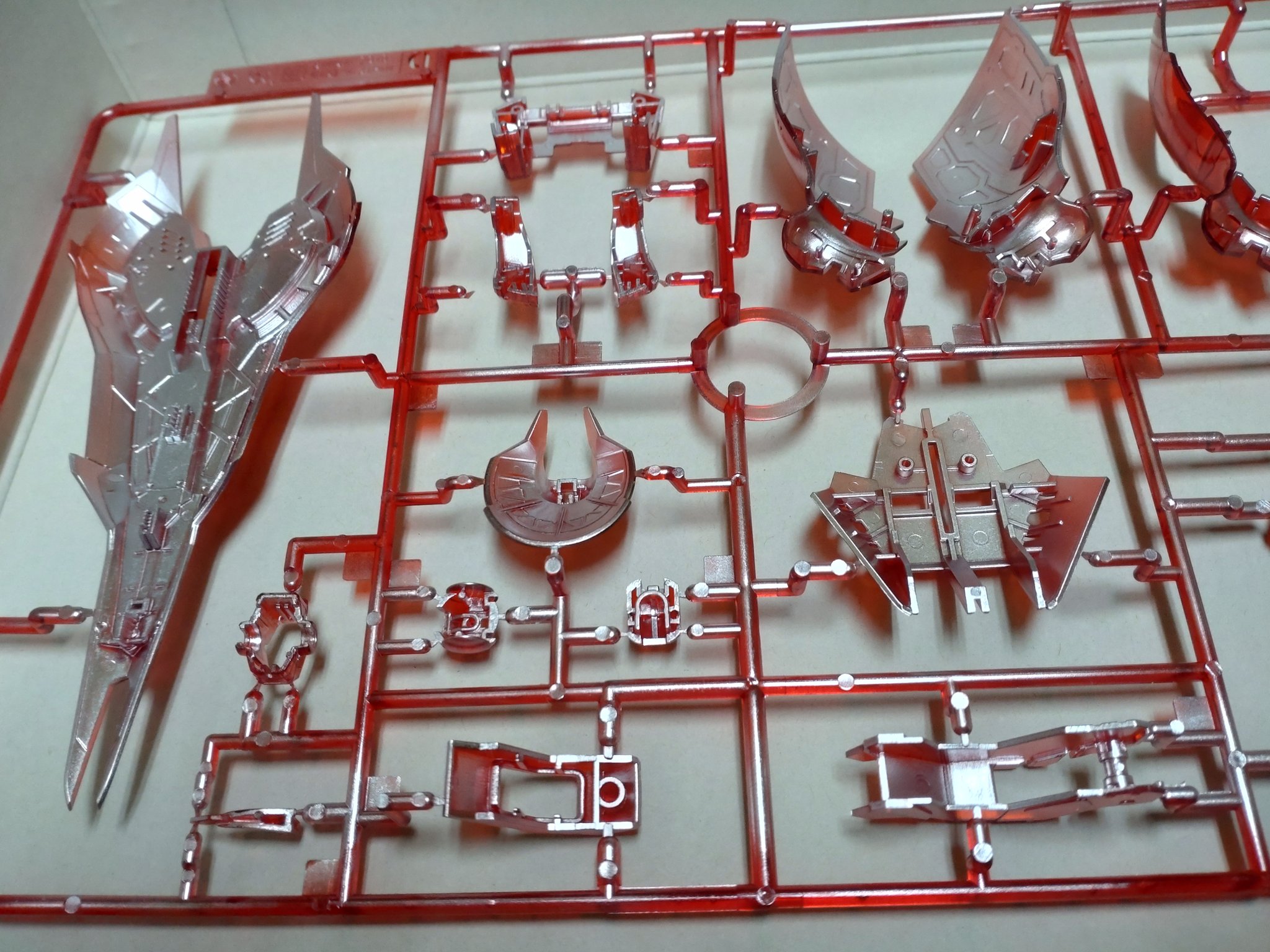ハ*ト様 RGサザビークリアカラーメカニカルコアメッキ調完成品 RGサザビークリア版(ちょっとメカニカルコアメッキ風) | NANさん
