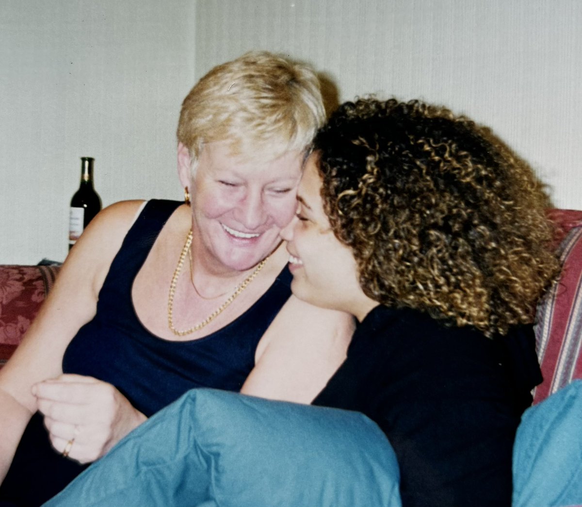 OverdClaire's tweet photo. Happy heavenly birthday Mum.  Miss you dearly ❤️ https://t.co/h0Dp3XGFgT