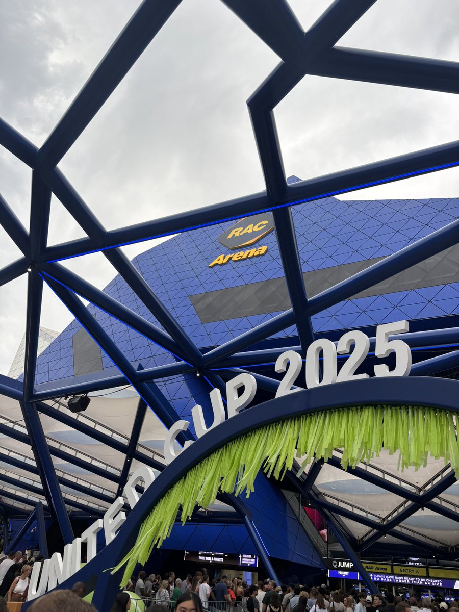 C’est l’heure du retour du tenniiiiis 🎾🇦🇺

#UnitedCup