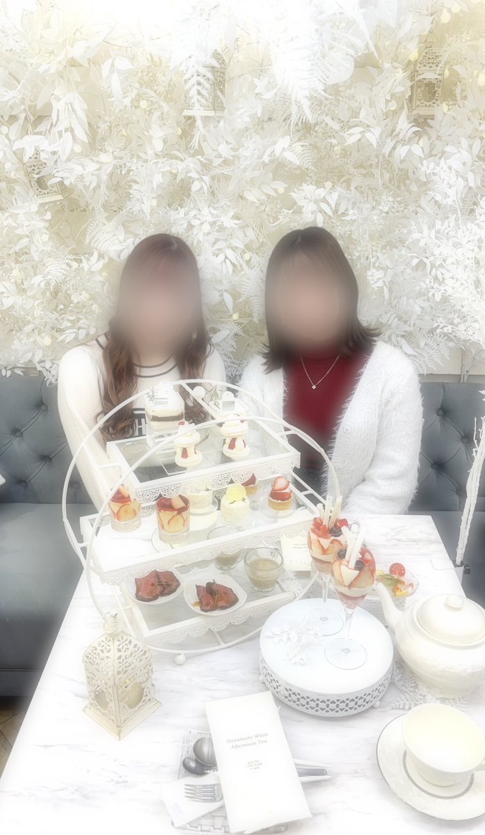 可愛い女と可愛いカフェ行った