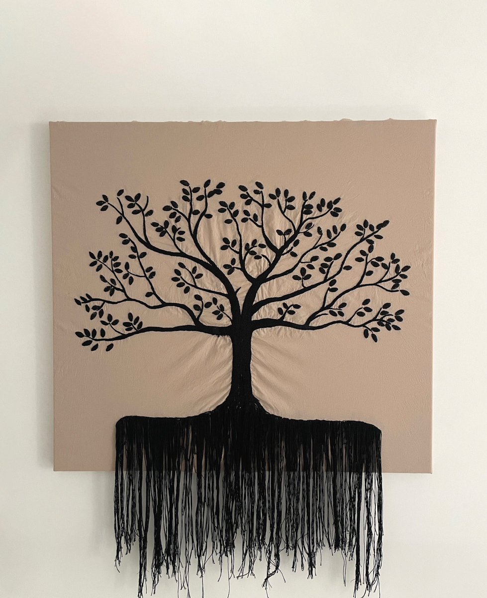 Connections of Trees to the Ground
100cmx90cm
2024🍂

#embroidery #drawing