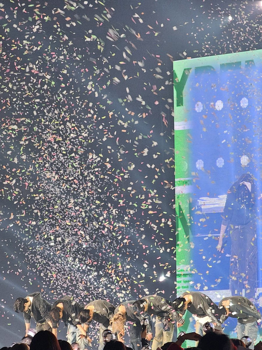 YOU DID WELL JUNGWON.
YOU DID WELL HEESEUNG.
YOU DID WELL JAY.
YOU DID WELL JAKE.
YOU DID WELL SUNGHOON.
YOU DID WELL SUNOO.
YOU DID WELL NI-KI.

you did well today our enhypen, you deserve all the best things in this world!! you’ve worked so hard, proud of you always my seven ❤️‍🩹