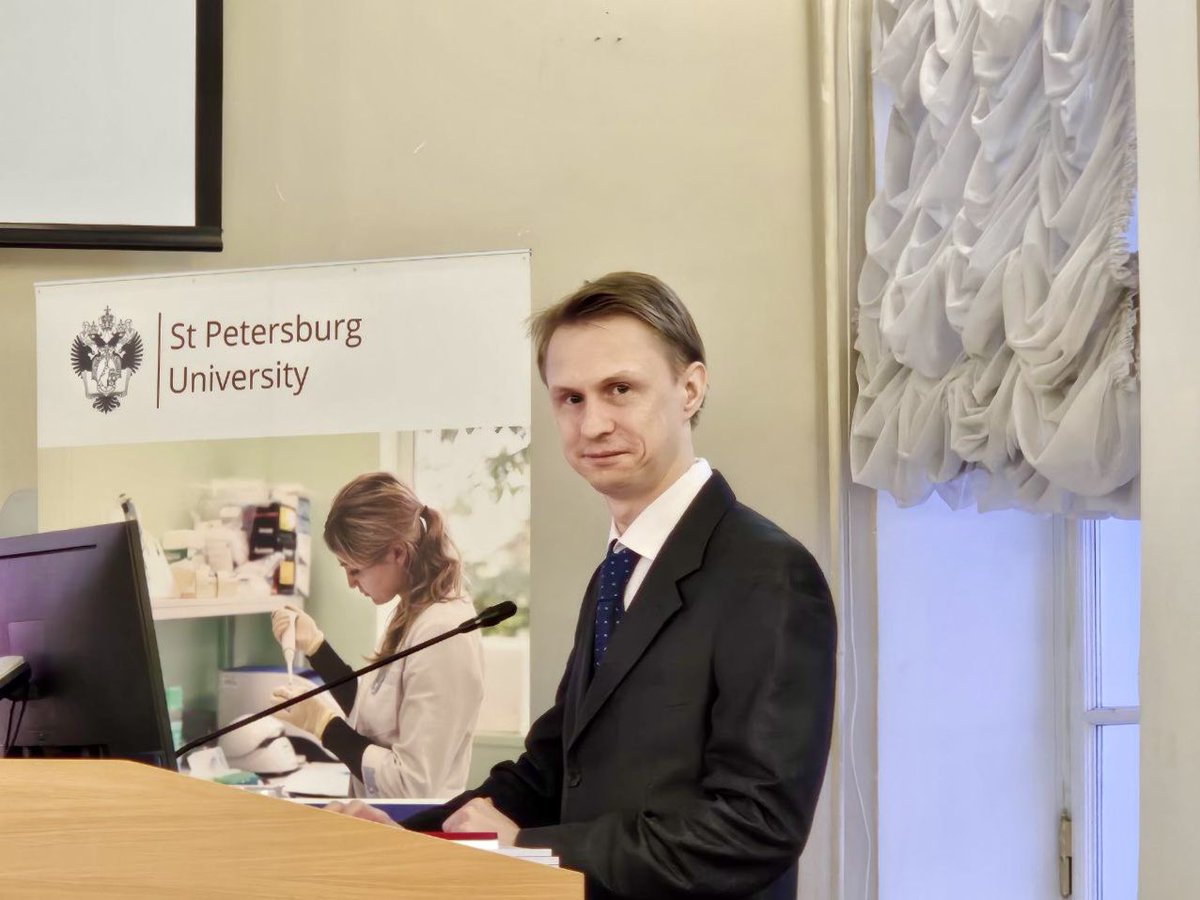 pdocshin's tweet photo. 📝 One of the most significant events of the year (or even the last few years!) 😅

Successfully defended my PhD! 🙌 

Grateful to my advisor, colleagues, friends, family, and my wife — this wouldn’t have been possible without you! 🥲

“Standing on the shoulders of giants…” 🙏 https://t.co/3ql8GvBFPk