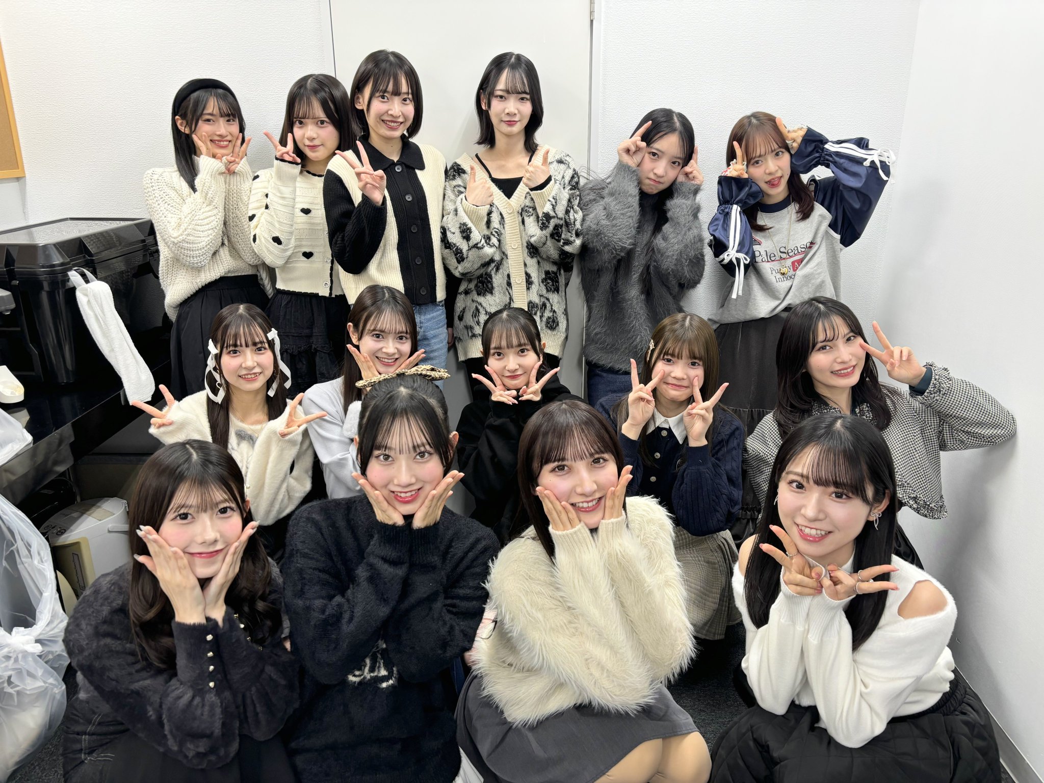 10thAL『なんてったってAKB48』初回限定盤発売記念「東京写真会