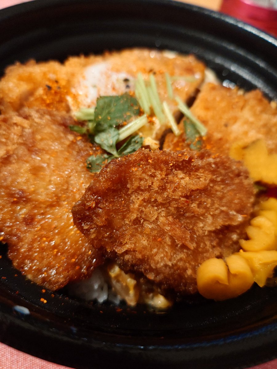 おつかれさまカツ丼＆ビール
カンパーイ🍺*(ˊᗜˋ*)و