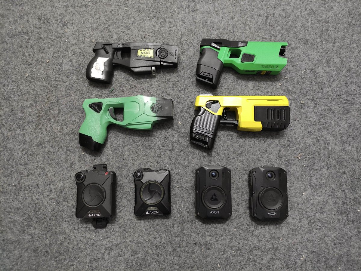 swordwind2019's tweet photo. #axonbody3 #axoncamera #axonbody2 #LAPD #taser #taserx26 #taser7 #taser10 https://t.co/TMP931kF6z