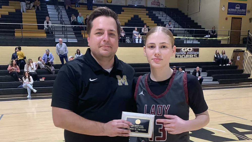 Lady Maroons Split Saturday Games at Murray Lady Tiger Classic

yoursportsedge.com/2024/12/29/lad…