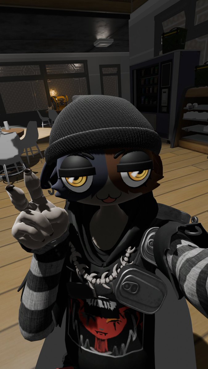 BiVenJones's tweet photo. Bro why is burd do damn empty all the time, like meow hasn't seen anyone ever come or leave. Oh well, more snacks for meow #freesnacks #boredaf https://t.co/4qGyeolMoD